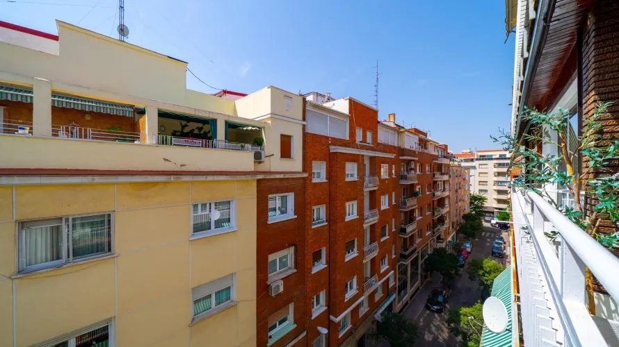 Apartamento de 3 dormitorios en Madrid, España No. 1485 № 18