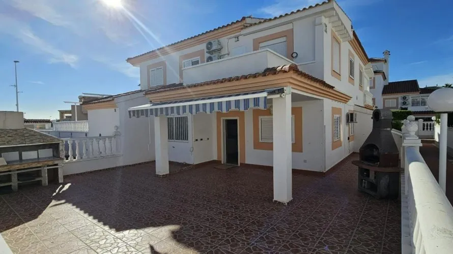 Ático de 4 dormitorios en Torrevieja, España No. 1386 № 25