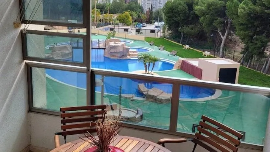 Apartamento de 2 dormitorios en Villajoyosa, España No. 1746 № 19