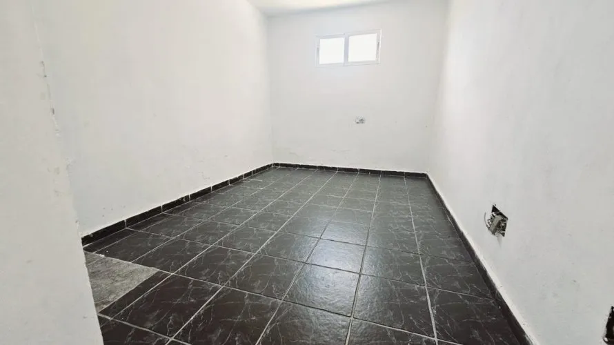 Apartamento de 4 dormitorios en Torrevieja, España No. 1699 № 17