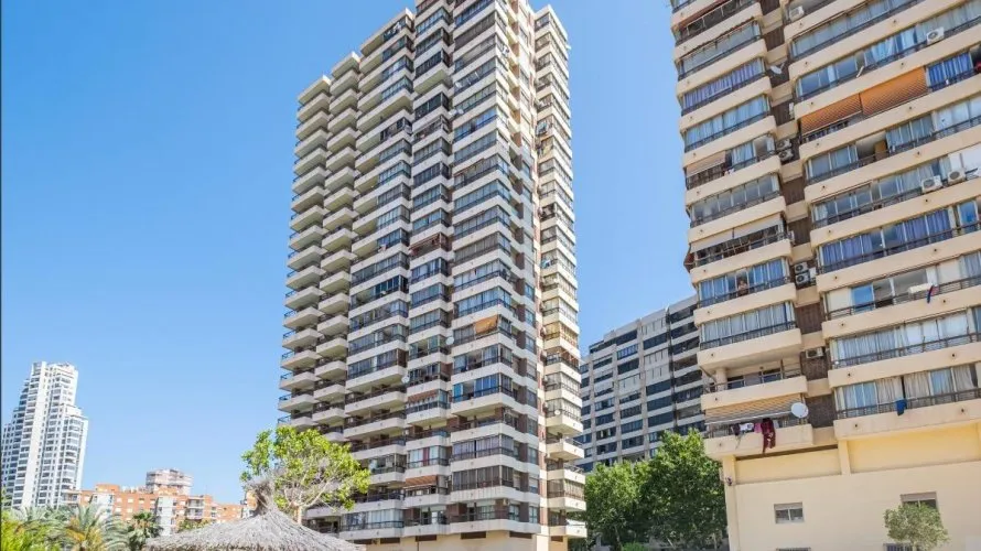 Apartamento de 1 dormitorio en Benidorm, España No. 1371 № 11