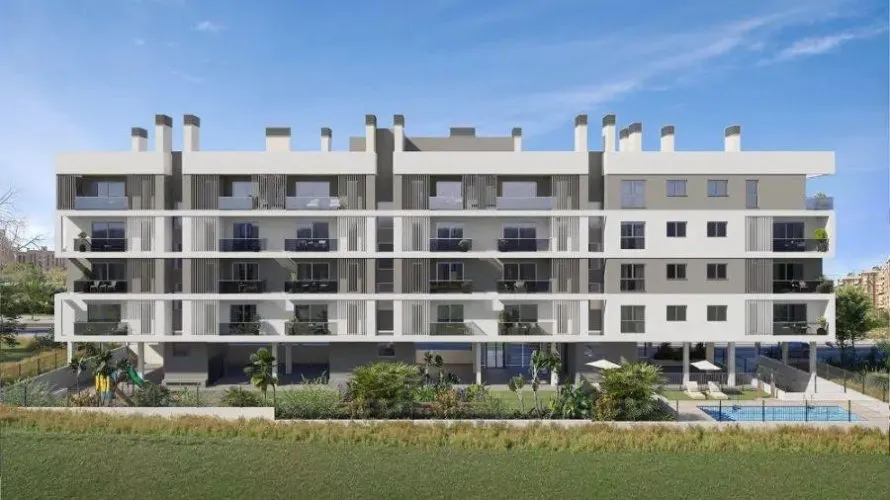 Apartamento de 3 dormitorios en Alicante, España No. 1383 № 1