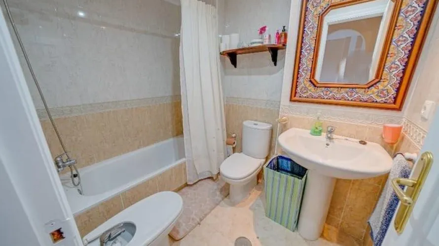 Apartamento de 2 dormitorios en Villajoyosa, España No. 1746 № 4