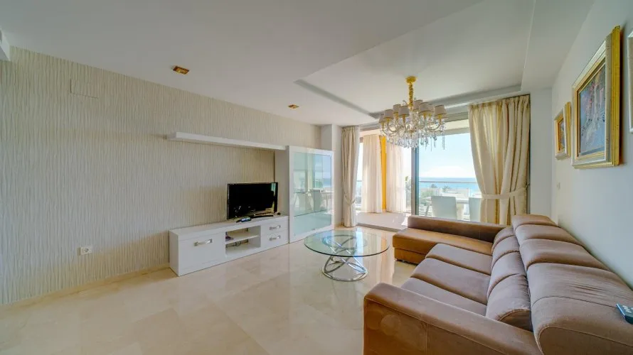 Apartamento de 2 dormitorios en Villajoyosa, España No. 1257 № 22