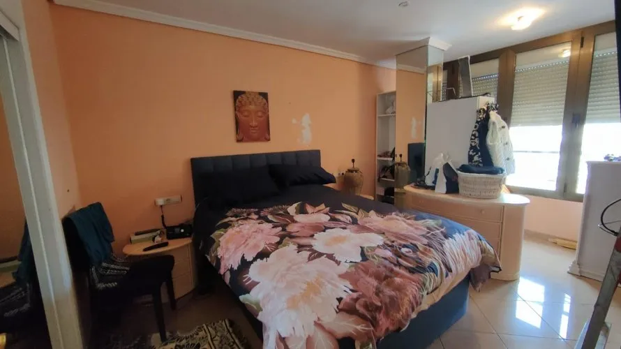 Apartamento de 2 dormitorios en Benidorm, España No. 1125 № 11