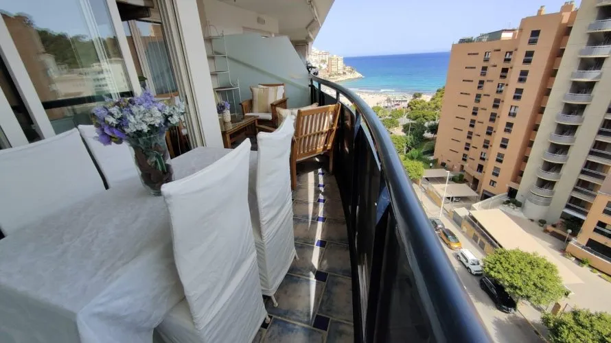 Apartamento de 2 dormitorios en Villajoyosa, España No. 1346 № 5