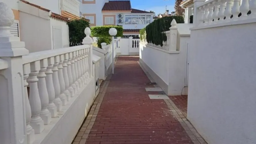 Ático de 4 dormitorios en Torrevieja, España No. 1386 № 11