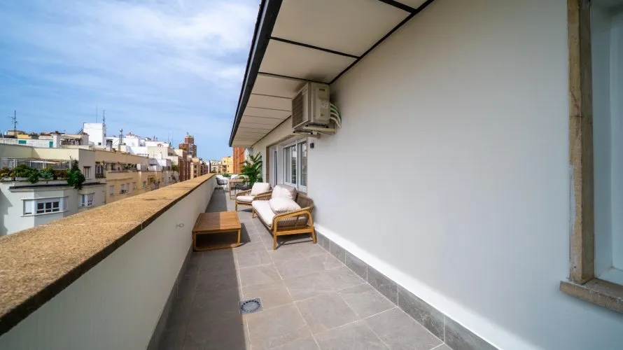 Apartamento de 3 dormitorios en Madrid, España No. 1733 № 5