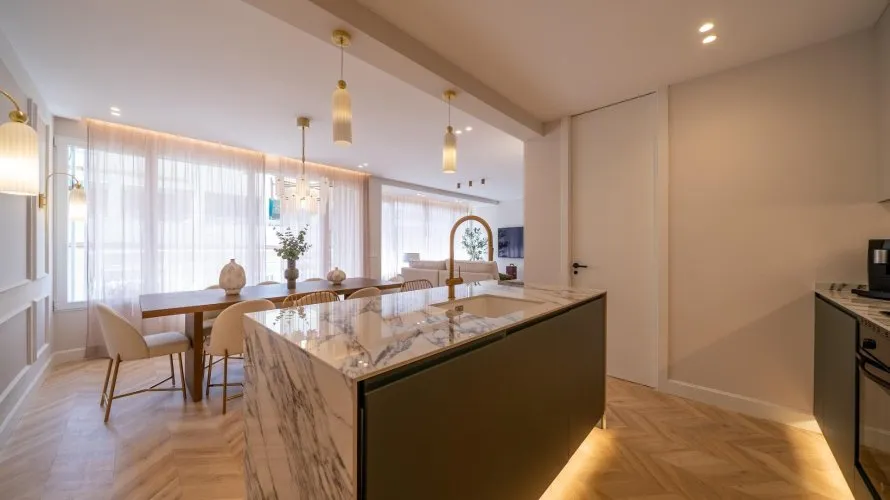 Apartamento de 3 dormitorios en Madrid, España No. 1485 № 12