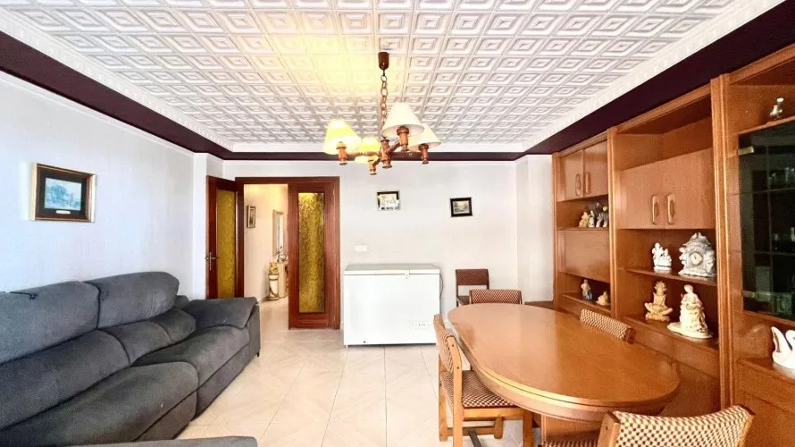 Apartamento de 3 dormitorios en Torrevieja, España No. 1685 № 2