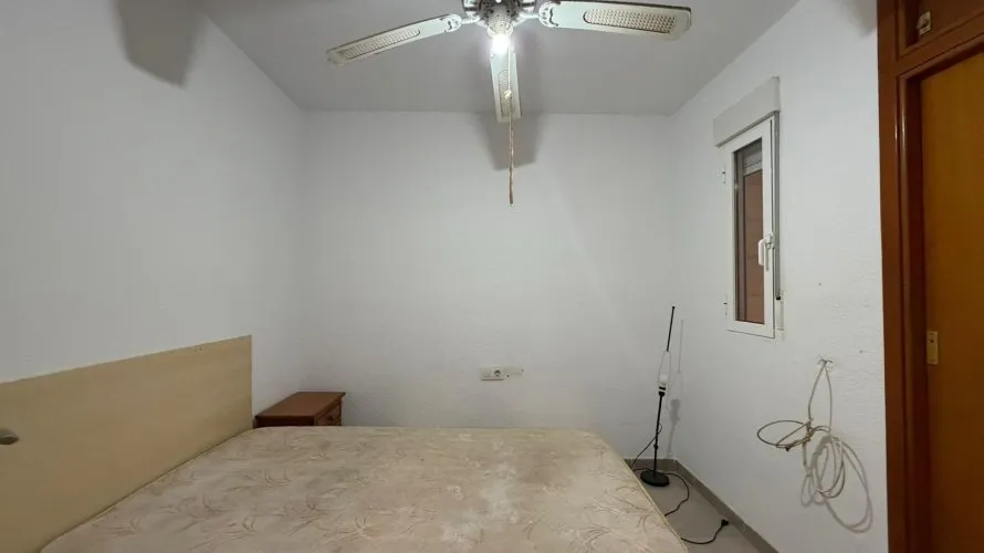 Apartamento de 4 dormitorios en Torrevieja, España No. 1628 № 13