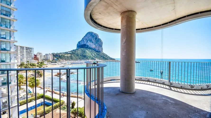 Apartamento de 3 dormitorios en Calpe, España No. 1319 № 12