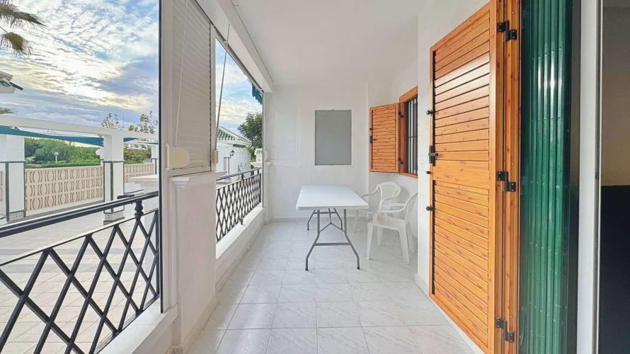 Apartamento de 1 dormitorio en Torrevieja, España No. 1629 № 25