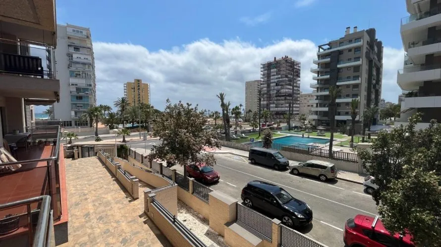 Apartamento de 2 dormitorios en Alicante, España No. 1072 № 15