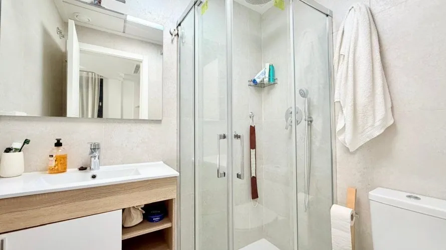 Apartamento de 3 dormitorios en La Florida, España No. 1647 № 19