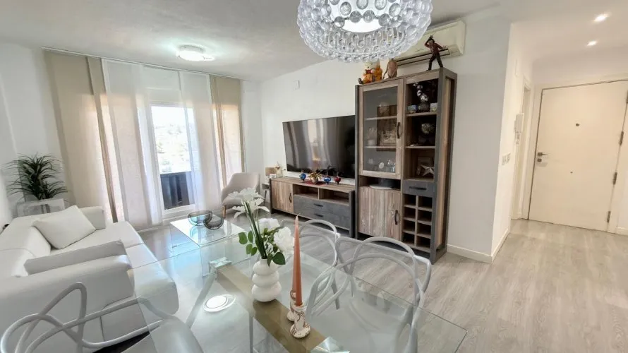 Apartamento de 2 dormitorios en Finestrat, España No. 1744 № 9