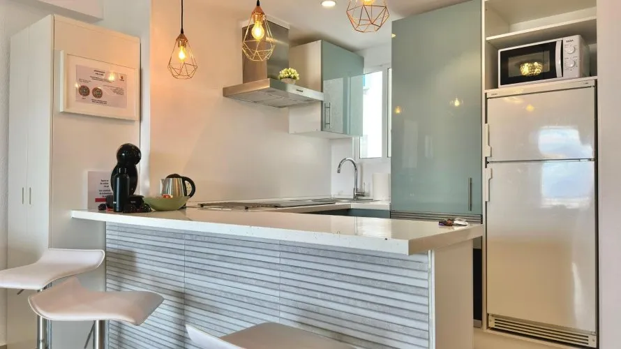 Apartamento de 1 dormitorio en Benidorm, España No. 1375