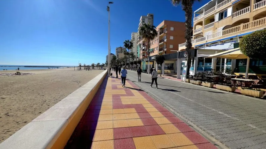 Apartamento de 2 dormitorios en El Campello, España No. 1607 № 24