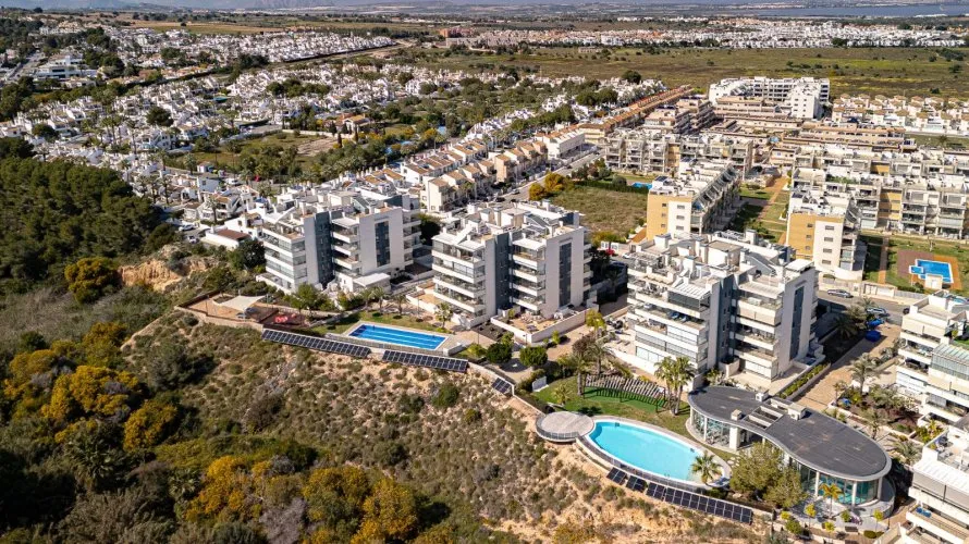 Apartamento de 82m² en Alicante, España No. 1738 № 1