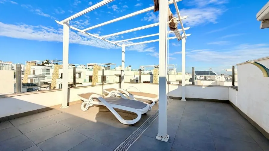 Apartamento de 3 dormitorios en La Florida, España No. 1647 № 24
