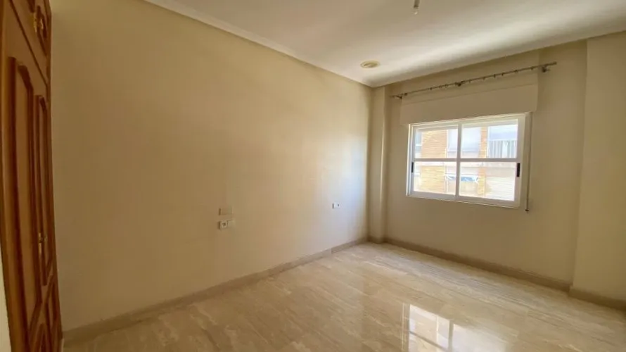Apartamento de 1 dormitorio en Torrevieja, España No. 1414 № 5