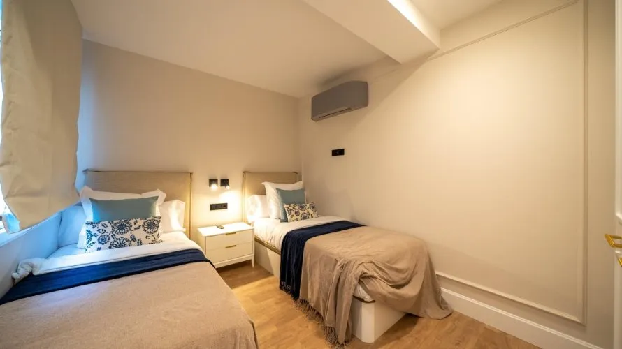 Apartamento de 3 dormitorios en Madrid, España No. 1116 № 3