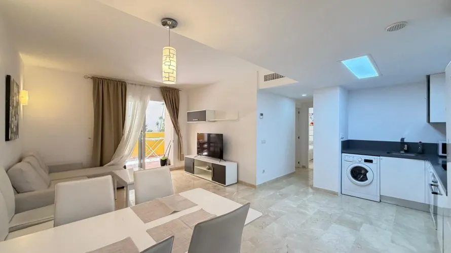 Apartamento de 3 dormitorios en Torrevieja, España No. 1882 № 9