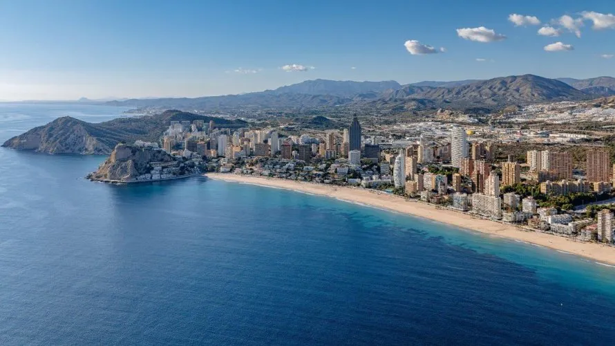 Apartamento de 3 dormitorios en Benidorm, España No. 1841 № 13