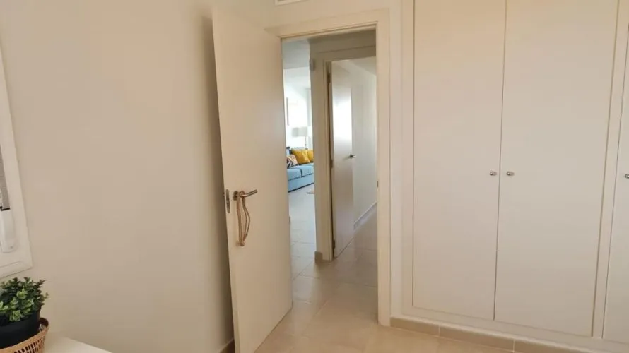 Apartamento de 2 dormitorios en Alicante, España No. 1833 № 10
