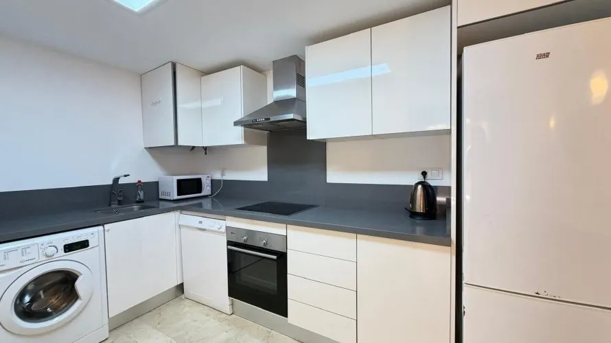 Apartamento de 3 dormitorios en Torrevieja, España No. 1882 № 18