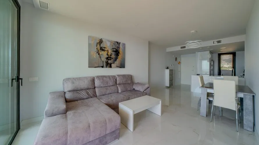 Apartamento de 2 dormitorios en Benidorm, España No. 1814 № 11