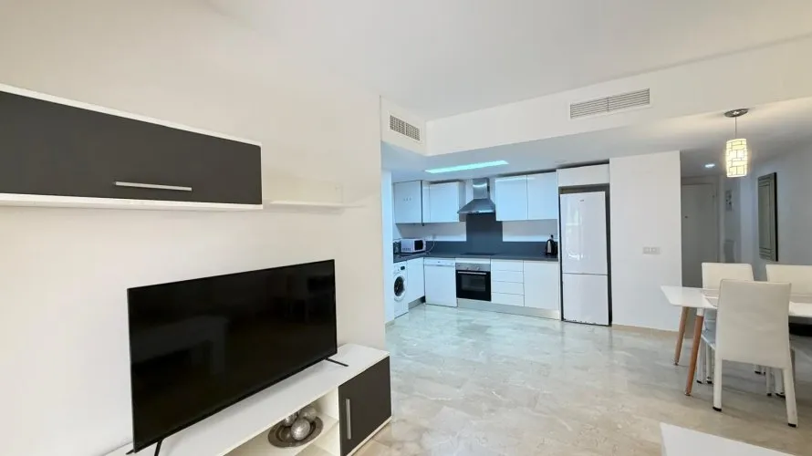 Apartamento de 3 dormitorios en Torrevieja, España No. 1882 № 14