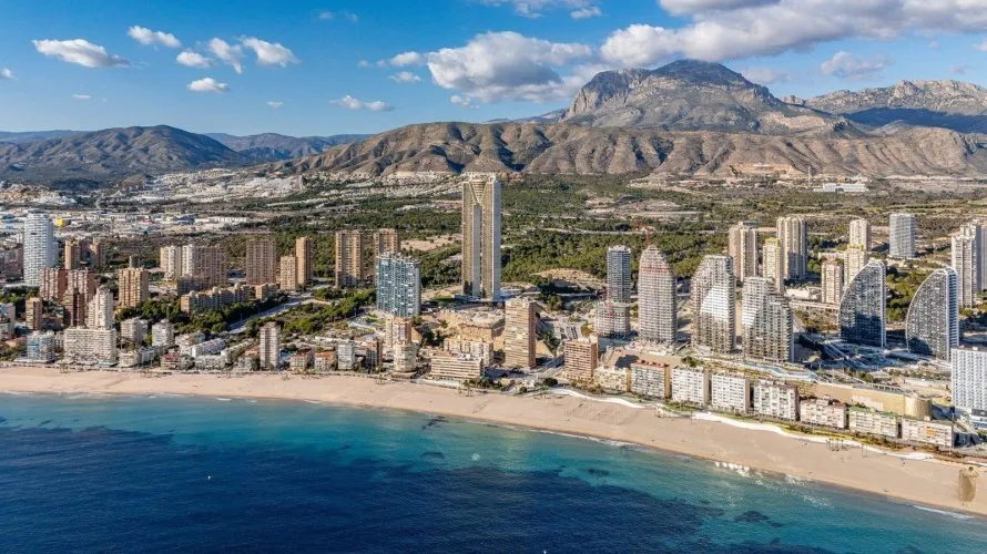 Apartamento de 3 dormitorios en Benidorm, España No. 1841 № 16