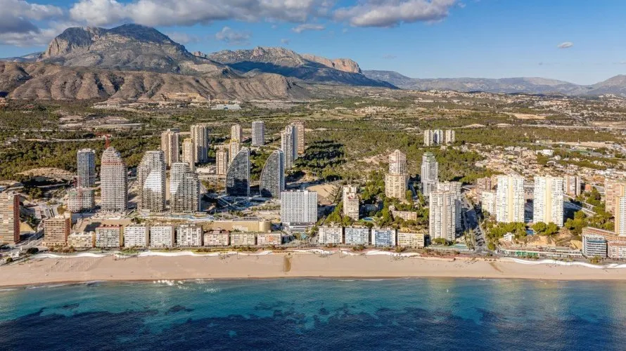 Apartamento de 3 dormitorios en Benidorm, España No. 1841 № 14
