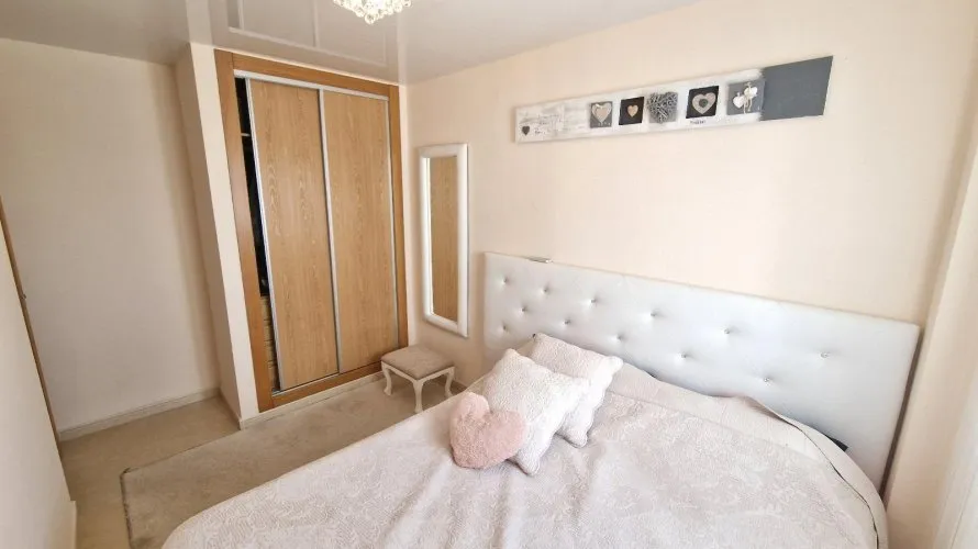 Apartamento de 1 dormitorio en Torrevieja, España No. 1820 № 1
