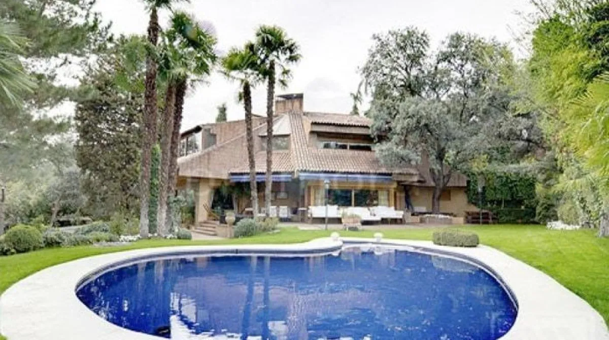 Apartamento de 5 dormitorios en Villaviciosa de Odón, España No. 1790
