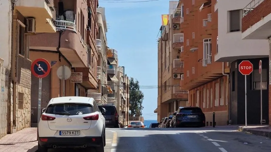 Apartamento de 1 dormitorio en Torrevieja, España No. 1820 № 20