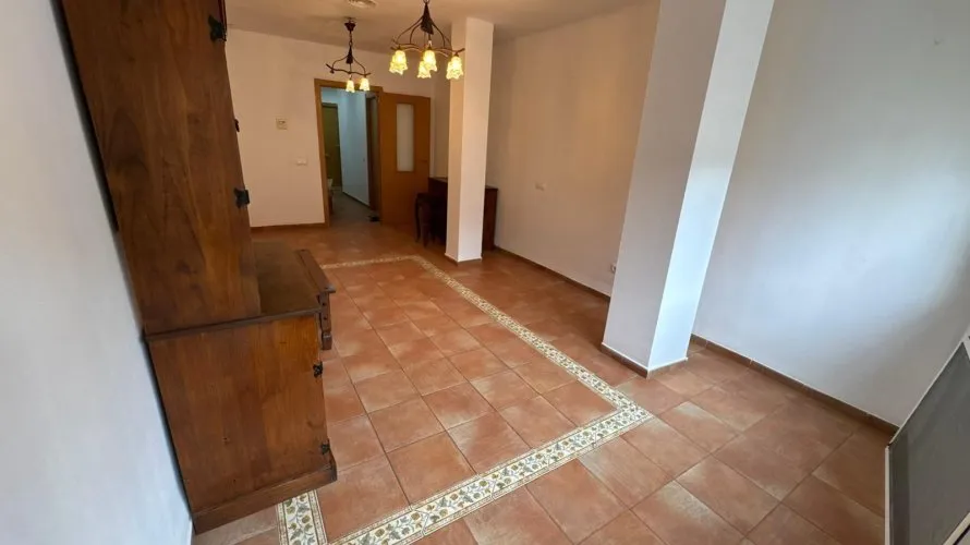 Apartamento de 2 dormitorios en Benaguasil, España No. 1887 № 4