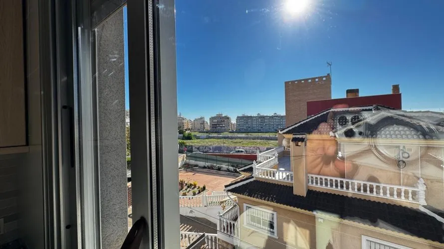 Apartamento de 3 dormitorios en Nueva Torrevieja, España No. 1880 № 9