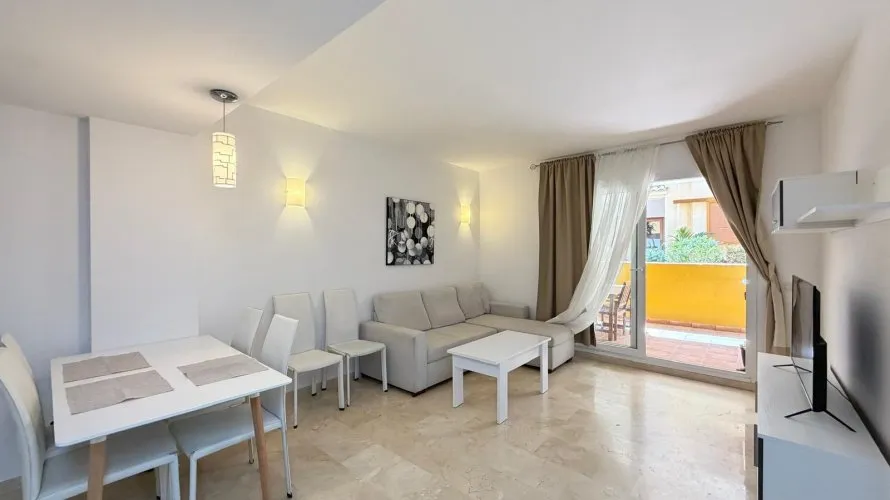 Apartamento de 3 dormitorios en Torrevieja, España No. 1882 № 22