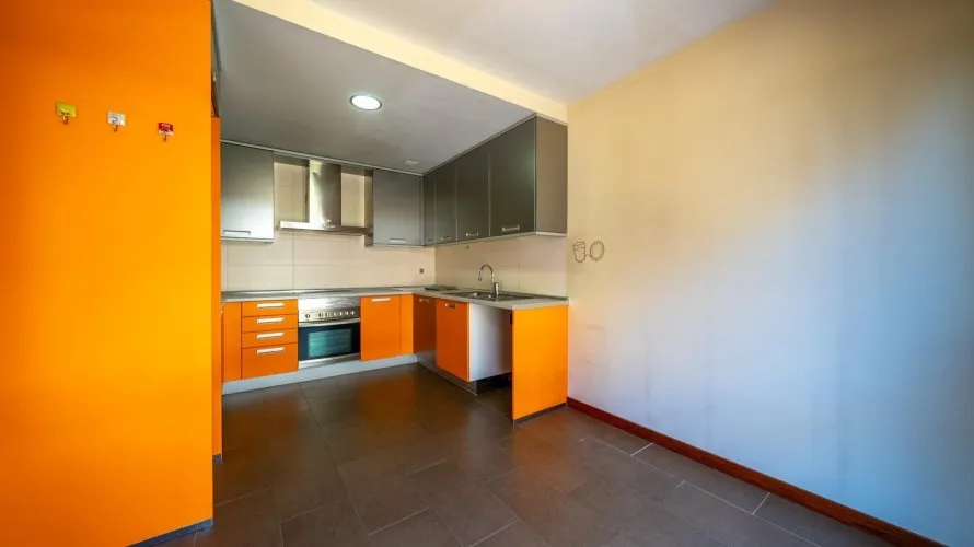 Apartamento de 3 dormitorios en Pozuelo de Alarcón, España No. 2049 № 14