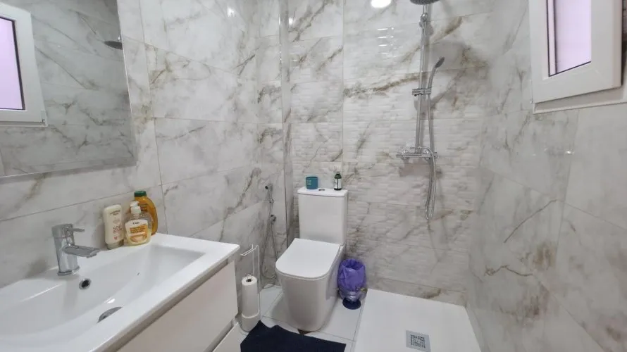 Apartamento de 3 dormitorios en Torrevieja, España No. 2038 № 12