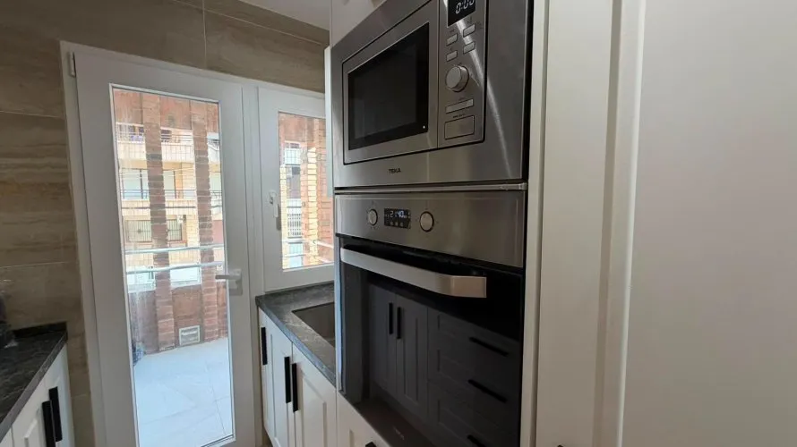 Apartamento de 3 dormitorios en Torrevieja, España No. 2085 № 22