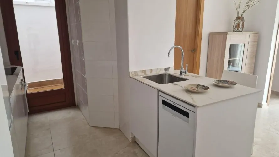 Apartamento de 1 dormitorio en Avileses, España No. 2230 № 1