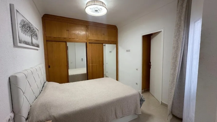 Apartamento de 2 dormitorios en Alicante, España No. 2287 № 21