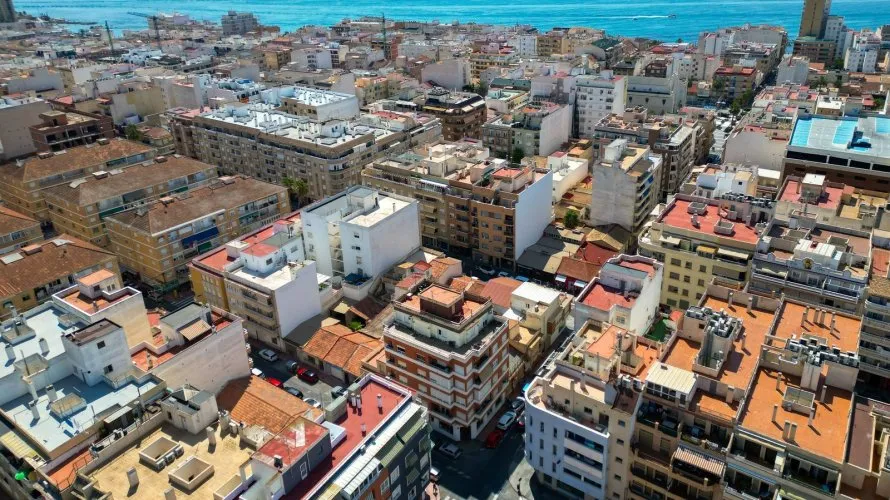 Apartamento de 95m² en Torrevieja, España No. 2357 № 1