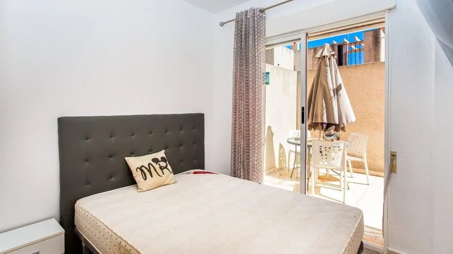 Apartamento de 55m² en Campoamor, España No. 2375 № 3