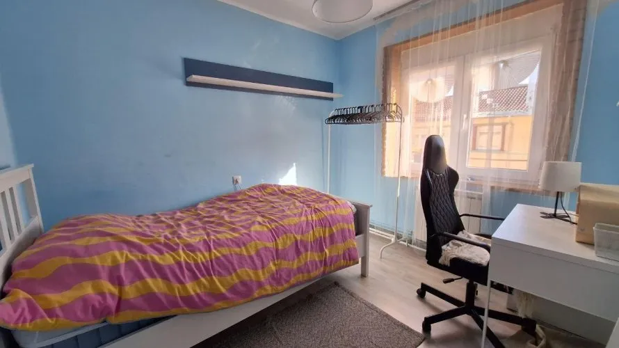 Apartamento de 1 dormitorio en Langreo, España No. 2288 № 1