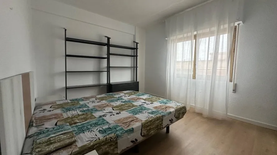 Apartamento de 2 dormitorios en Alicante, España No. 2171 № 17