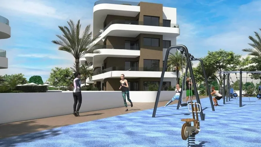 Apartamento de 2 dormitorios en Torrevieja, España No. 1994 № 3